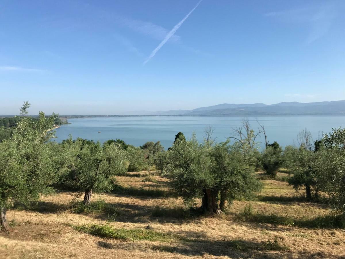 I See Lake Castiglione del Lago Buitenkant foto
